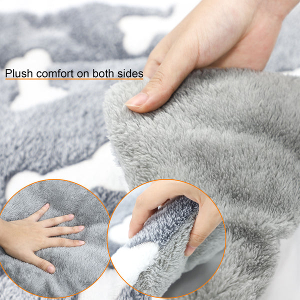 Self-Warming Reversible Pet Bed Mat for Dogs & Cats